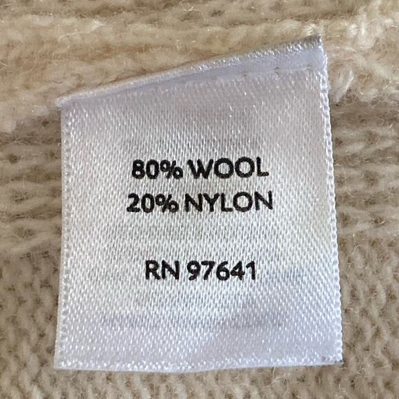 Pure Jill Wool Blend Cream Sweater V-Neck Pocket Sz S/M Closet Staple Layering - Picture 10 of 12